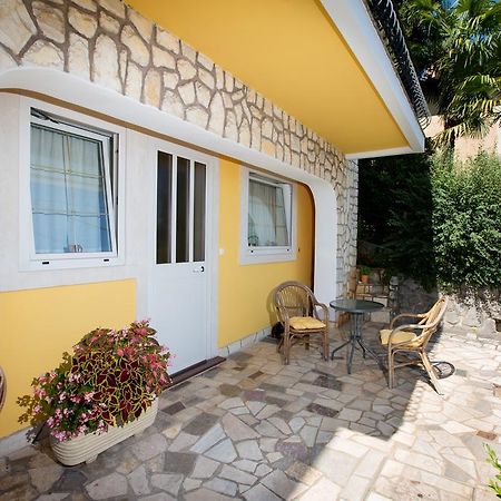 Apartment Dolores Опатия Екстериор снимка