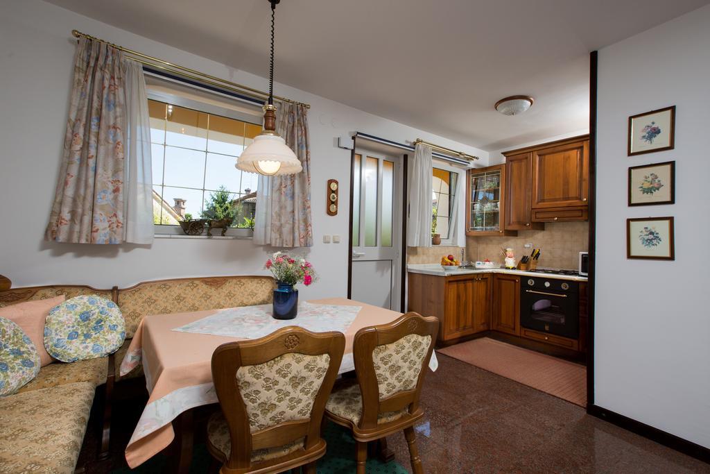 Apartment Dolores Опатия Екстериор снимка